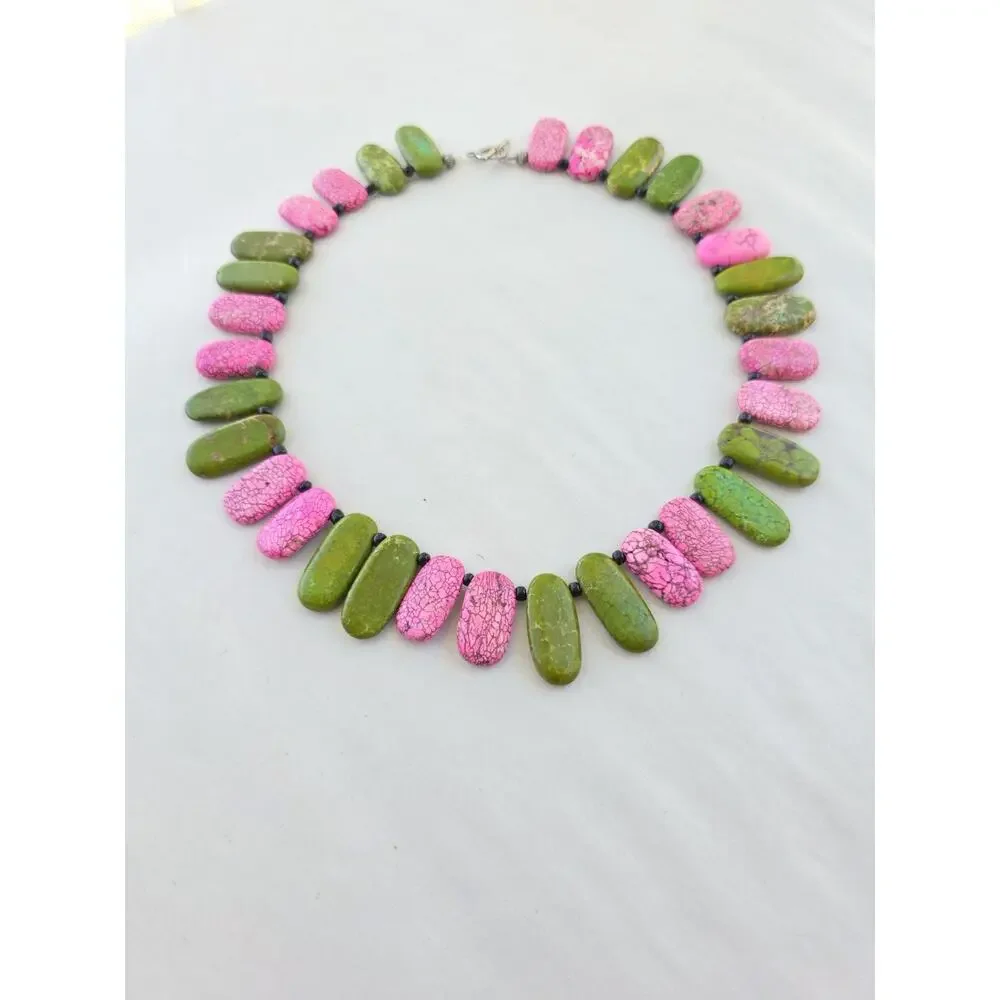 Handmade Gem Stone‎ Beaded Artisan Necklace Howlite Green Pink Green Choker Boho